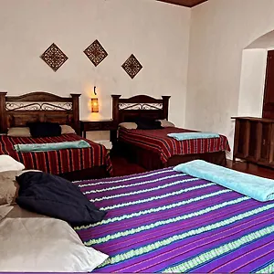  Guest house El Extranjero